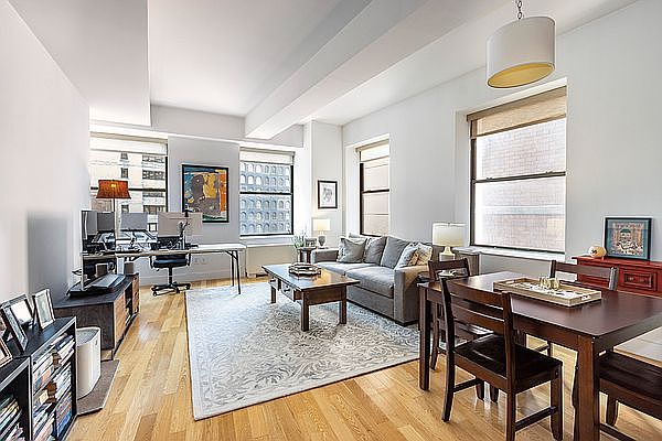 1st image of 99 John St APT 1610