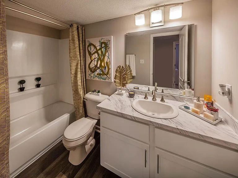 2085 Waterford Pl — Photo 10