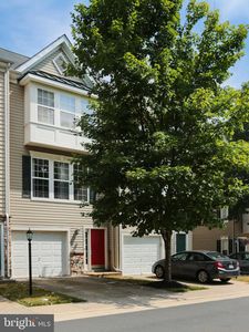 23098 Fontwell Sq, Sterling, VA, 20166