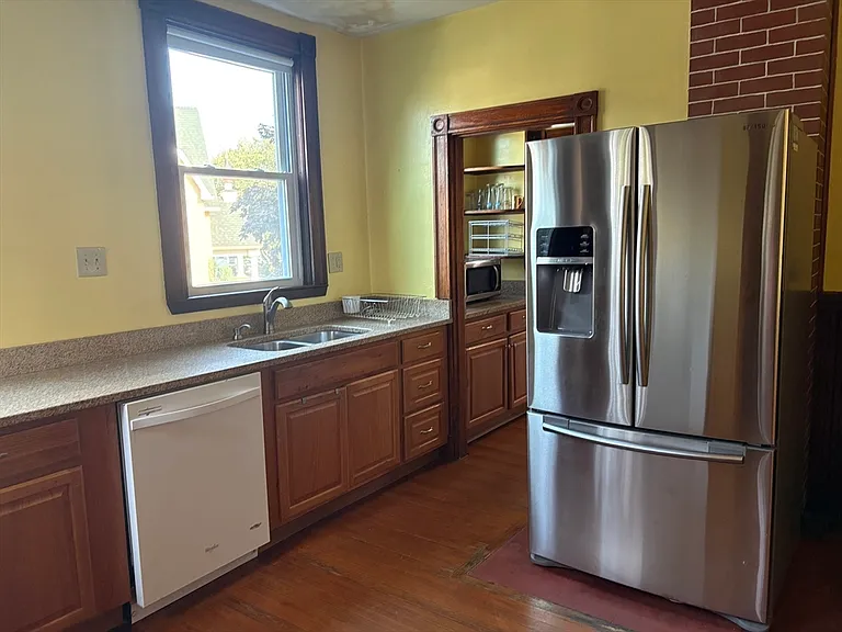 977 South St #1 — Photo 5