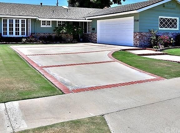 For Sale: 17597 Santa Paula Cir, Fountain Valley, CA 92708