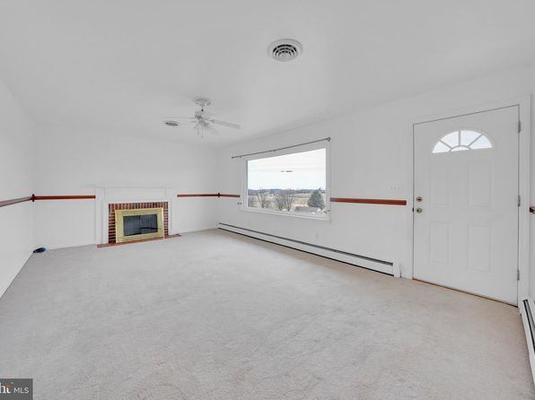 4138 Hillcrest Ave, Hampstead, MD 21074