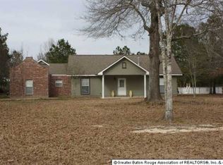 17135 Lavell Rd, Pride, LA 70770