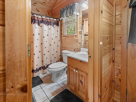 14th image of this home