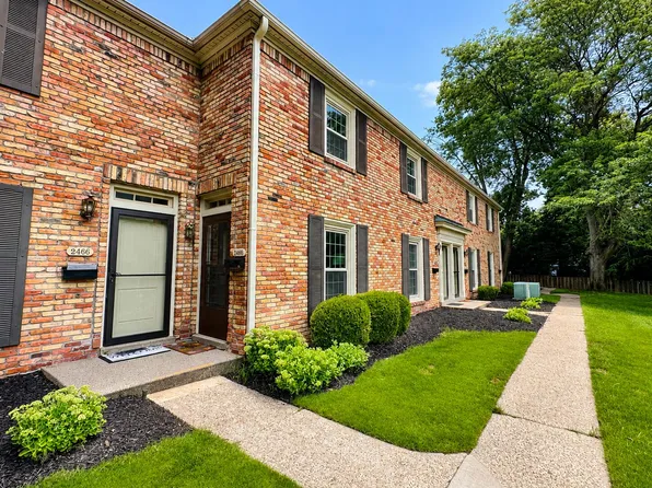 2468 Abbington Dr SE, Grand Rapids, MI 49506