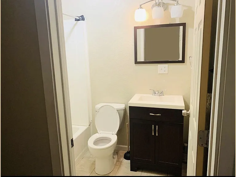 270 Hillside Dr — Photo 5