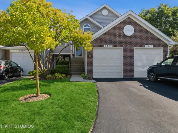 1317 Providence Cir Unit 1317, Elgin, IL 60120