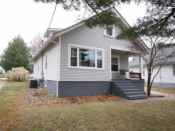 5th image of 311 W Linden St