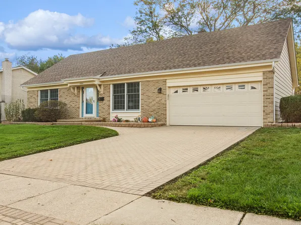 3780 N Firestone Dr, Hoffman Estates, IL 60192