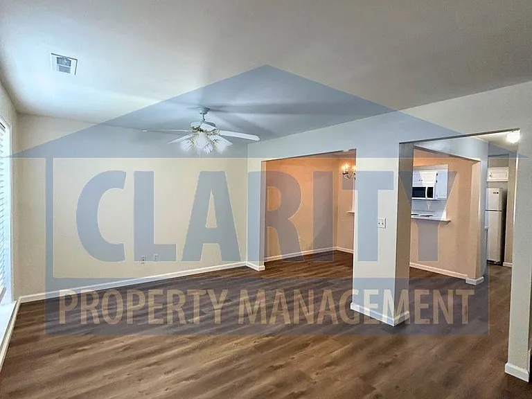 7812 Avalon Acres Ct — Photo 5