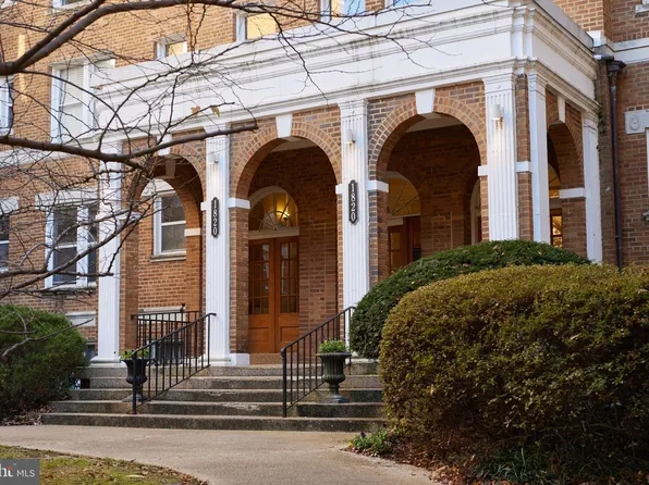 1820 Clydesdale Pl NW #212, Washington, DC 20009