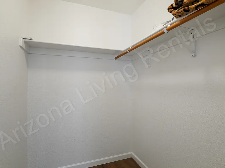 3275 Baysinger Dr — Photo 17
