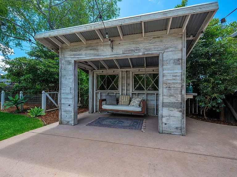 1492 Tanglewood Ct — Photo 12