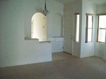 4th image of 440 Center Green Dr