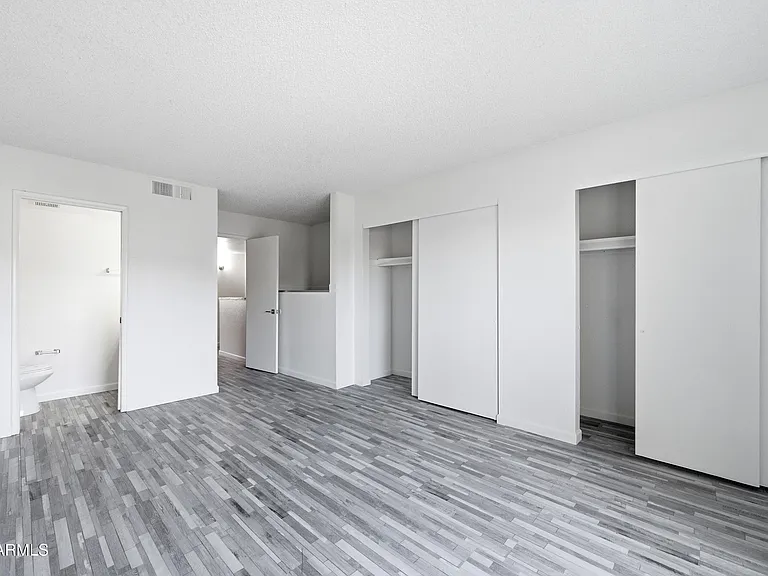 12231 N 21st Ave #3 — Photo 15