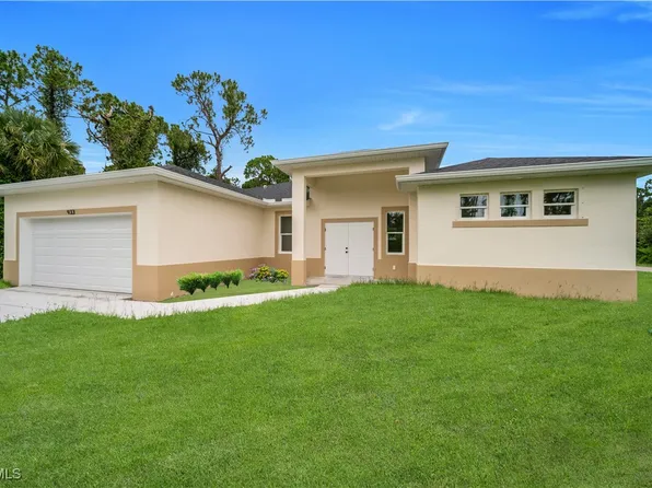 933 Anthony St E, Lehigh Acres, FL 33974