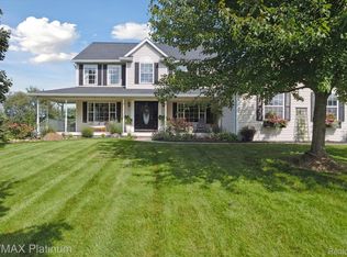 4147 Sundance Mdws, Howell, MI 48843