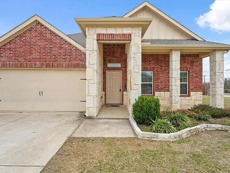 516 Clearlake Dr — Photo 26