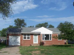130 S Ward Pkwy, Haysville, KS 67060