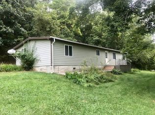 3262 Mount Tabor Rd, Blacksburg, VA 24060