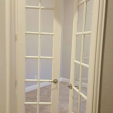 5th image of 3905 Applewood Ln
