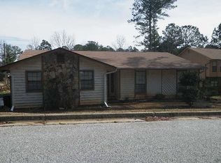 5495 Springwood Ln, Stone Mountain, GA 30087