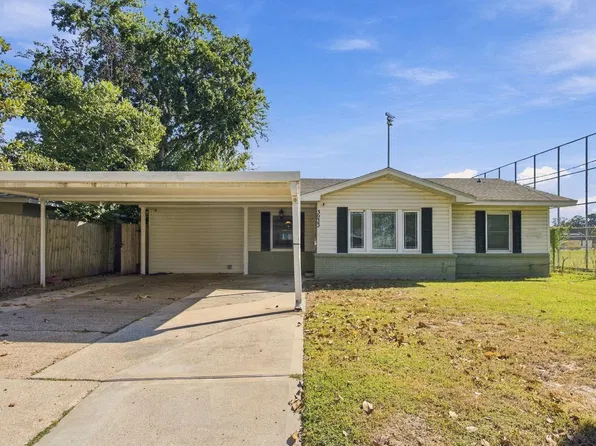 3933 Elston St, Lake Charles, LA 70605