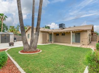 2061 W Des Moines Cir, Mesa, AZ 85201