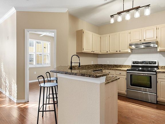 5th image of 3114 Legacy Lake Dr