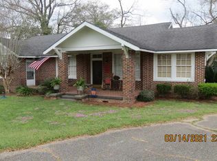 403 E Stewart Ave, Opp, AL 36467