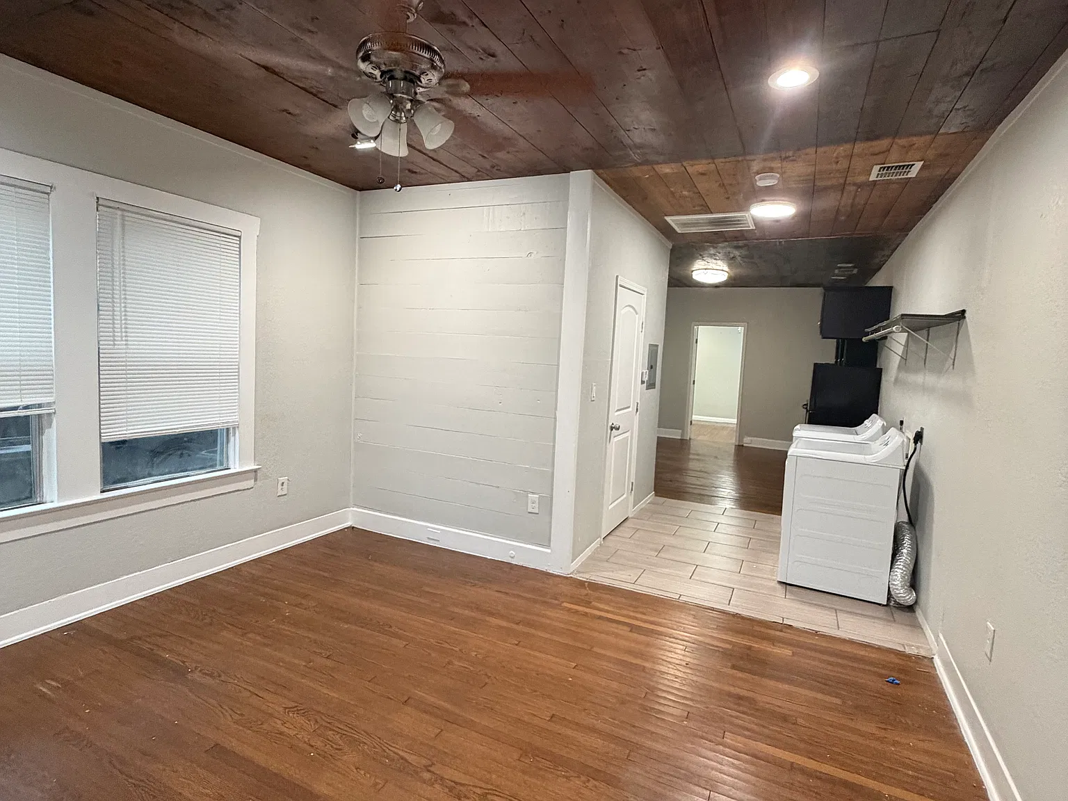 1 bed, 500 sqft, $1,150 — Photo 3