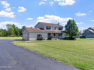 409 McKay Rd, Amsterdam, NY 12010