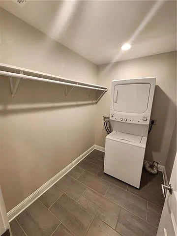 2127 Louisiana Ave — Photo 9