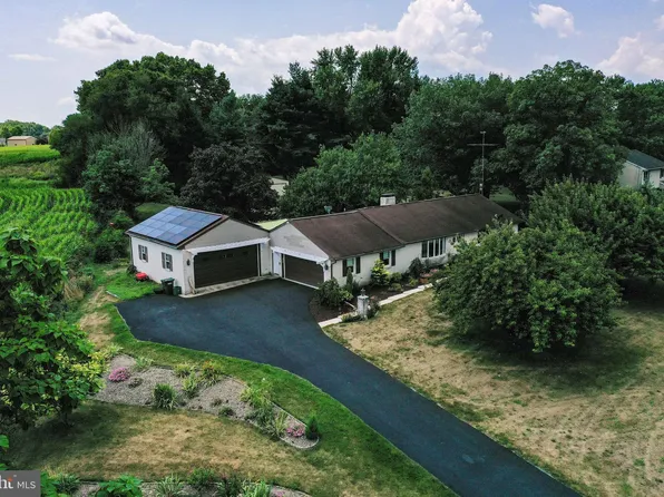 314 Millway Rd, Lititz, PA 17543