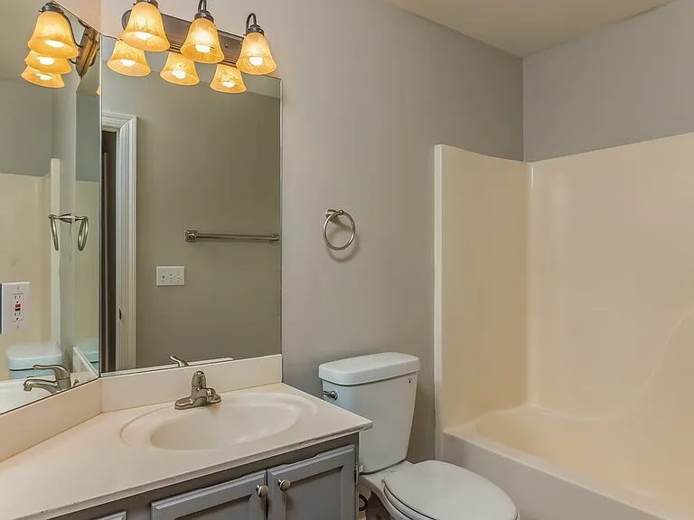 208 Ben Alex Ct — Photo 13