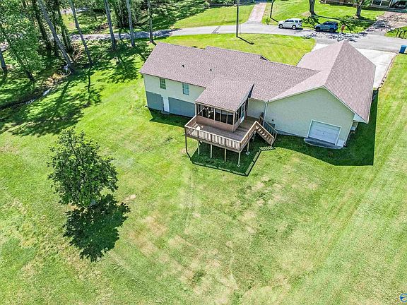 2nd image of 154 Meadow Wood Cir NW