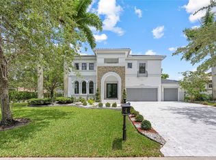 7582 NW 127th Mnr, Parkland, FL 33076