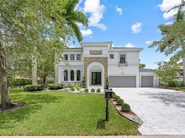 7582 NW 127th Manor, Parkland, FL 33076