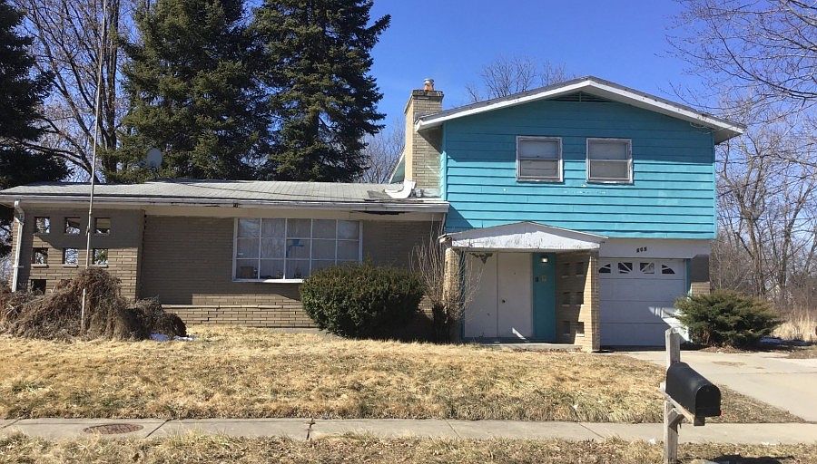 1st image of 605 N 23rd St