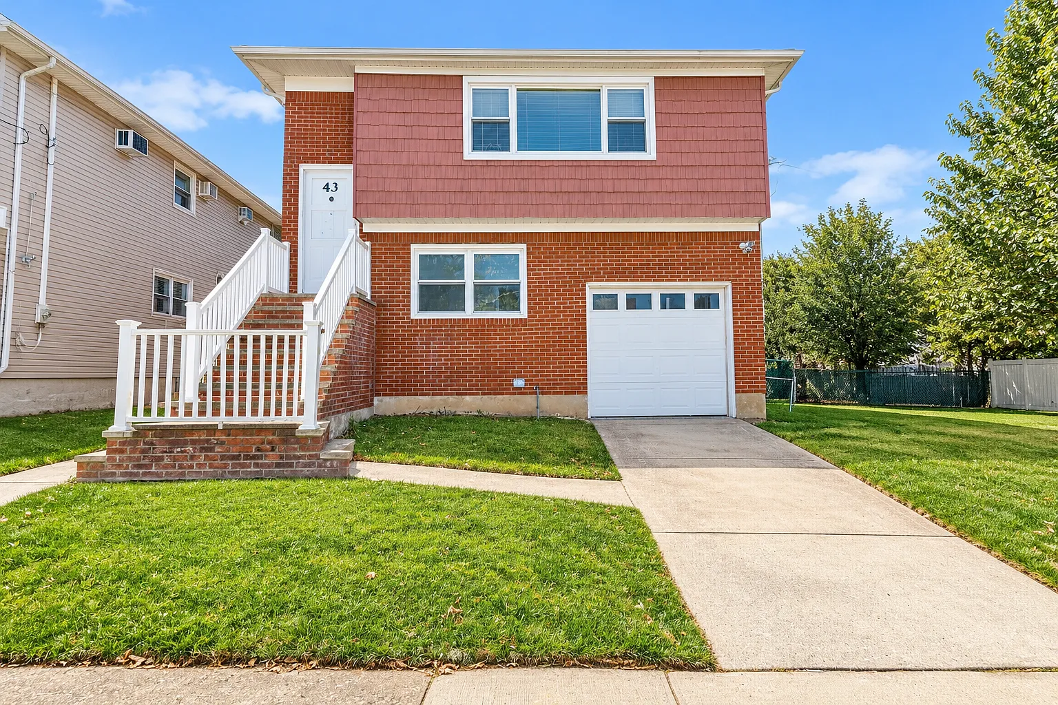 3 bed, 2.5 bath, $3,500 — Photo 2