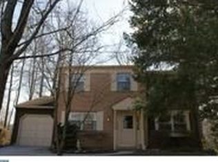 4 Pleasant View Ter, Marlton, NJ 08053
