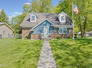 417 Harris Ct, Maumee, OH 43537