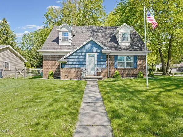 417 Harris Ct, Maumee, OH 43537
