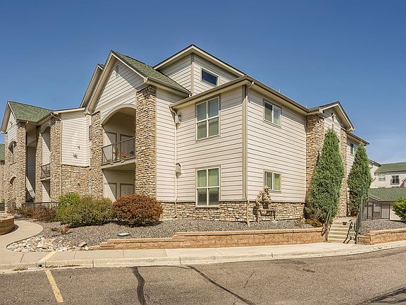 Our Class-A Condominium Rental Community at Fox Run Lofts