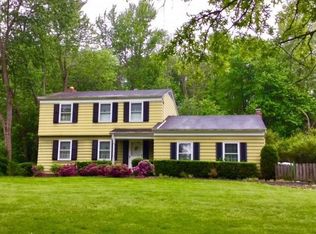 6512 Derby Dr, Mayfield, OH 44143