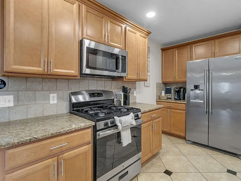 746 Cape Cottage Ln — Photo 18