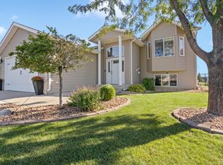 916 38 1/2 Ave W, West Fargo, ND 58078