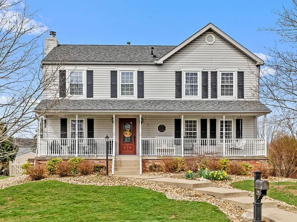 460 Shelbourne Dr, Pittsburgh, PA 15239