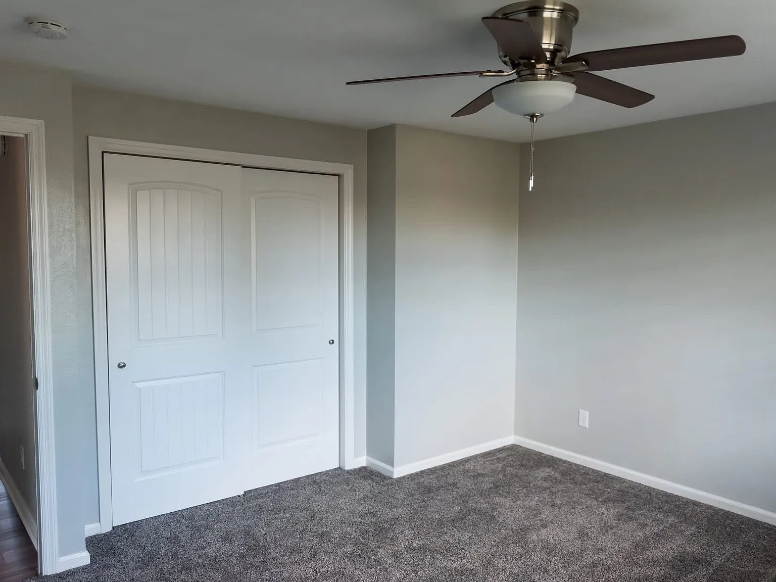 2 bed, 800 sqft, $1,200 — Photo 4