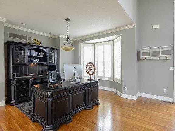 Office/Formal Dining Room